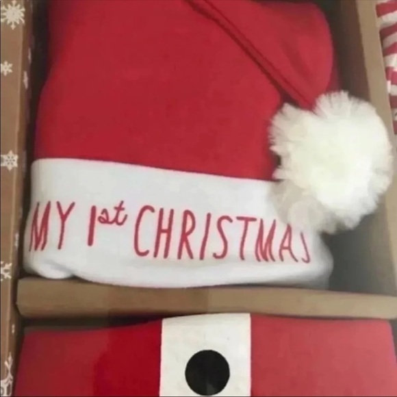 (NWT) Santa “My 1st Christmas” 4 Piece Baby Holiday Set, 0-6 Months - Picture 3 of 8